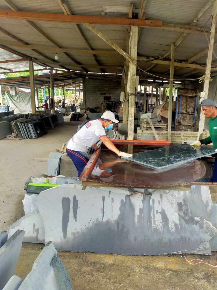 Jual Batu Alam Andesitdi Batok Kabupaten Bogor Hubungi Whatsapp +6281259853675